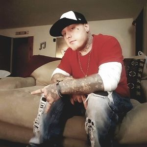 Meet your Posher, Joshua